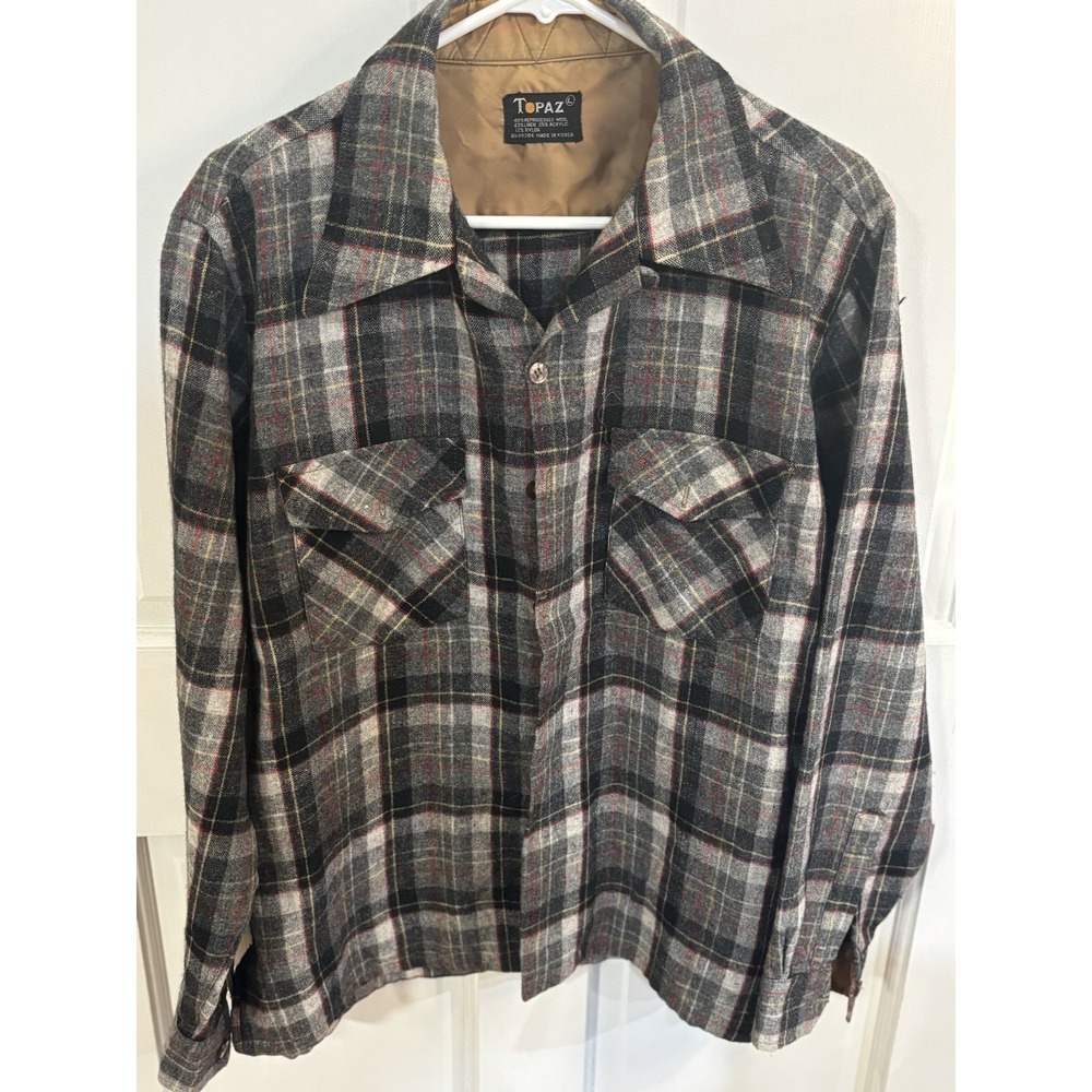 Vintage Topaz Large Plaid Wool Flannel Butterfly Collar